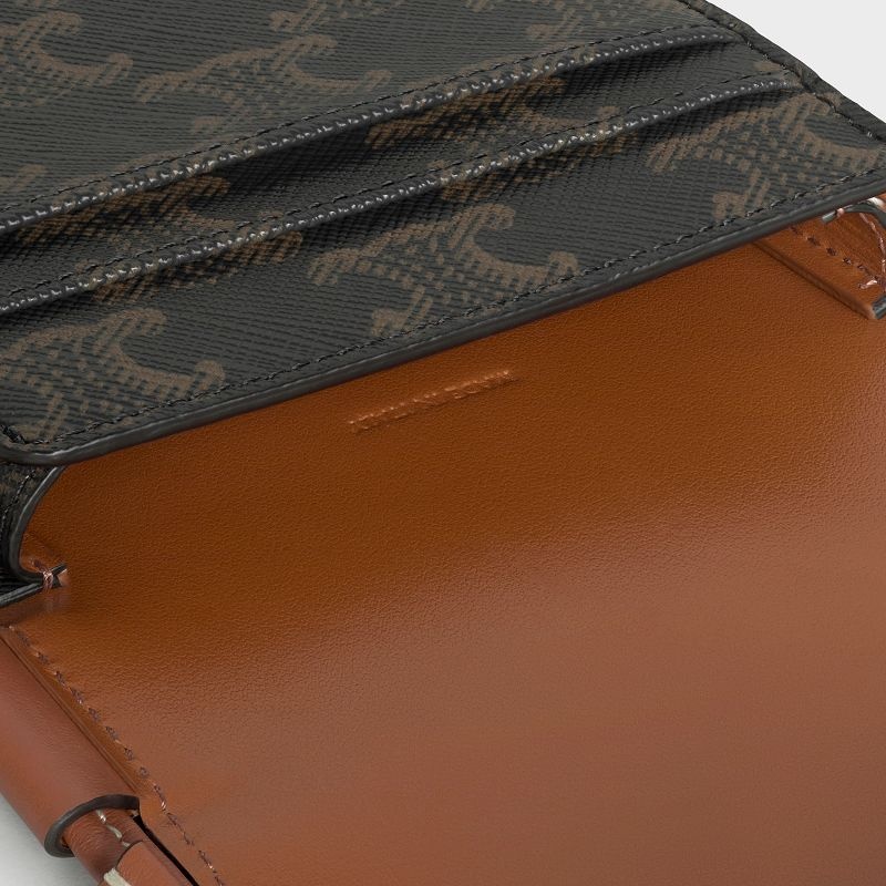 Celine Phone Pouch In Triomphe Kanvas And Calfskin Kese Çanta Kahverengi | CL-591780