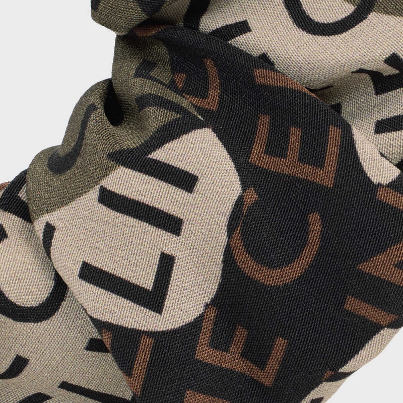 Celine Scrunchy Camouflage In Brass With Gold Finish And Khaki Silk Saç aksesuarları Altın Haki | CL-592326