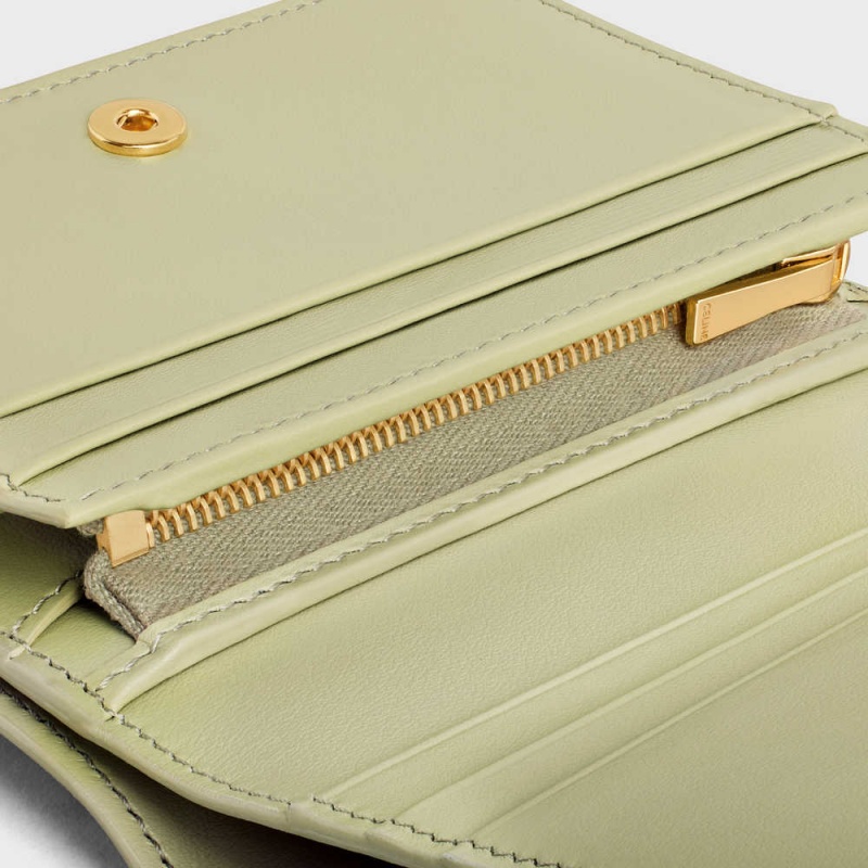 Celine Triomphe Compact In Shiny Calfskin Cüzdan Yeşil | CL-592966